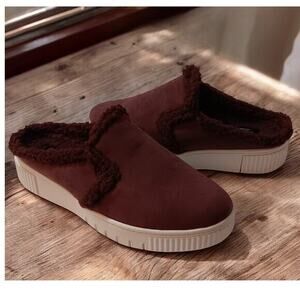 NEW NATURALIZER SOUL Slip‎ On Mules Comfort Shoes Size 9 Burgundy Rubber Sole